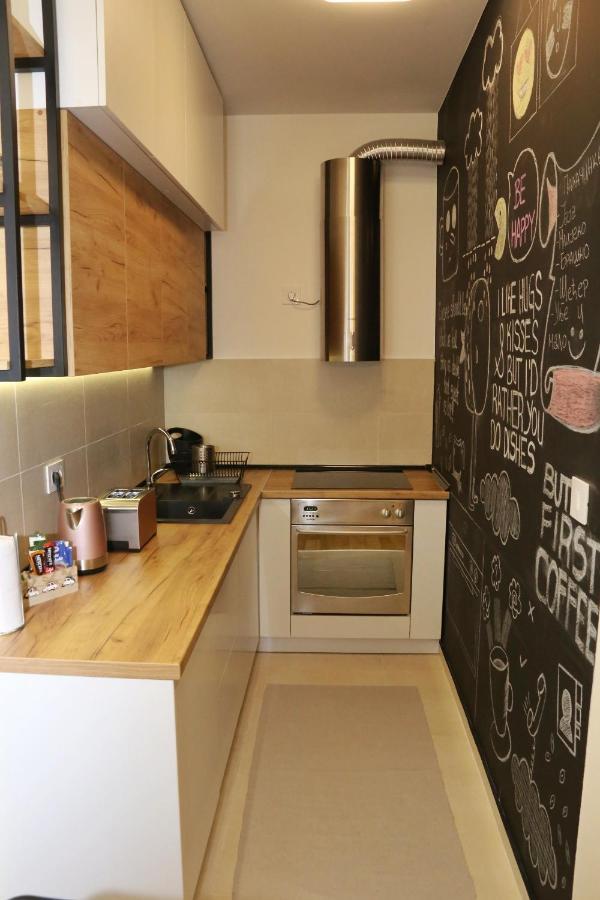 Apartman Natasa Sa Podzemnom Garazom บันยาลูกา ภายนอก รูปภาพ